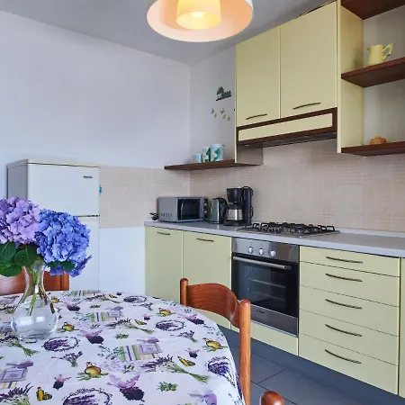 דירה Aurora - Dma330 By Interhome Vercana