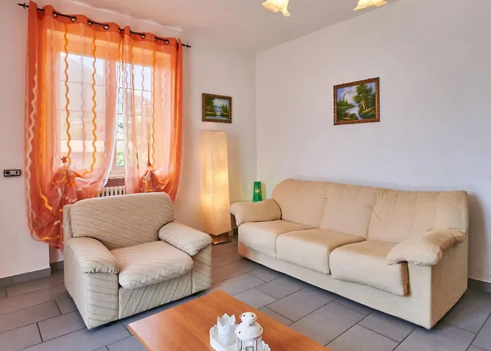 Apartment Aurora - Dma330 By Interhome *