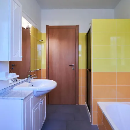 Aurora - Dma330 By Interhome